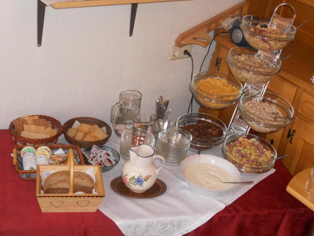 Hotel Haus Zur Linde Wagrain Zewnętrze zdjęcie